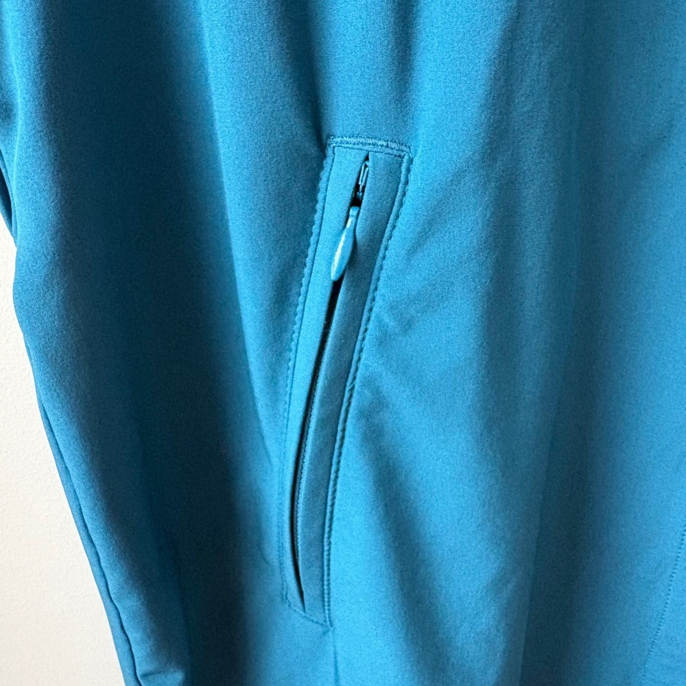 Lole The Olivie Shirt Dress - Picture 5 of 9